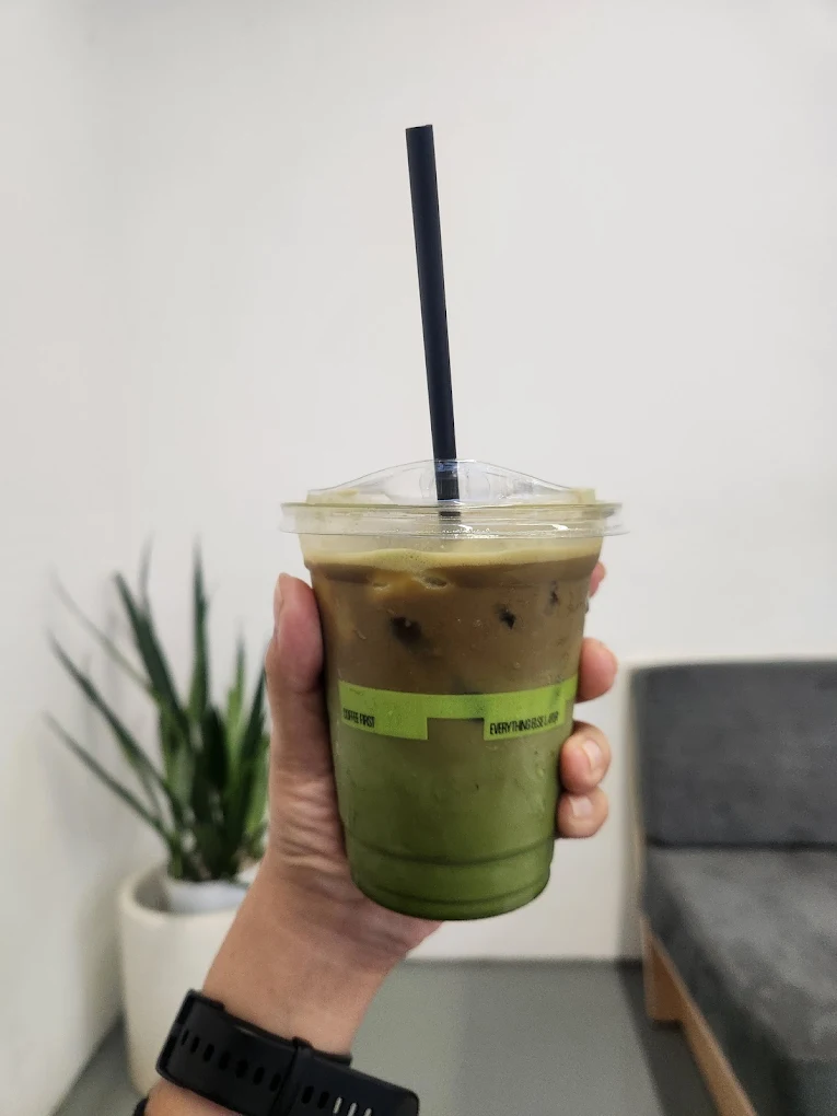 Bar kopi dan barista